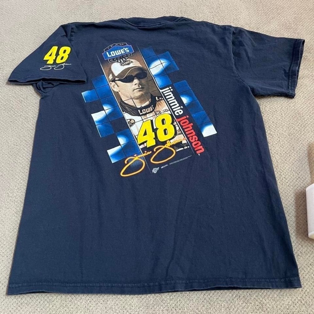 Vintage 2000s Jimmie Johnson NASCAR Tee Size L